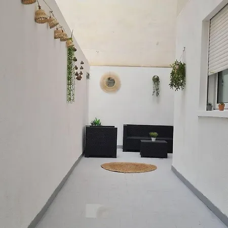 Beautiful With Patio *