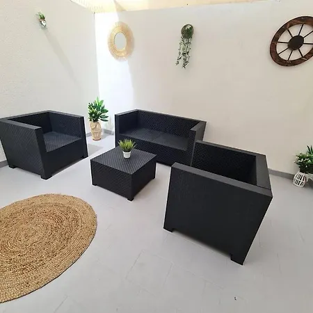 Beautiful With Patio * Torrevieja